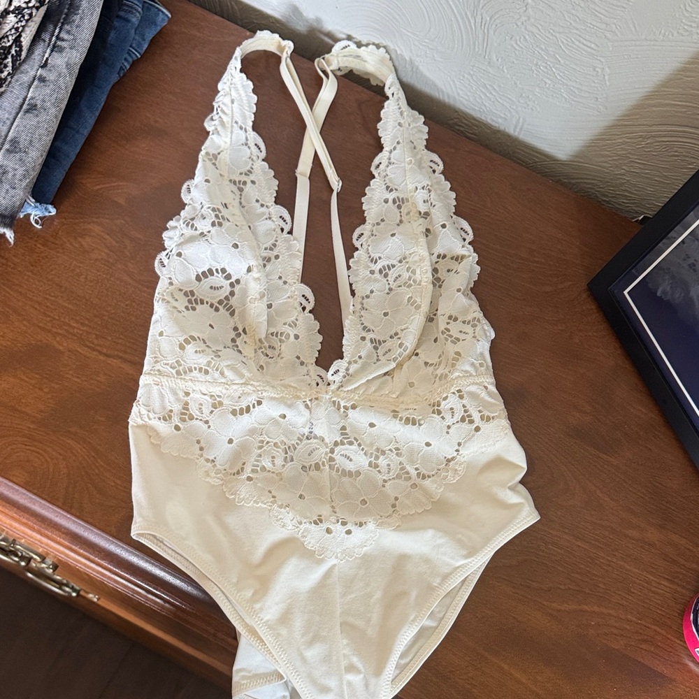 Forever 21 White Lace Bodysuit
